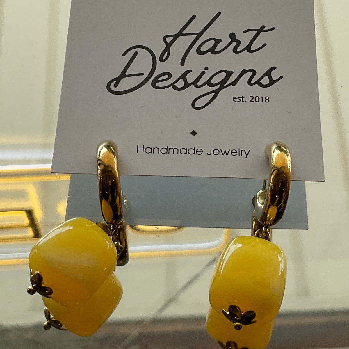 Hart Designs Large Stone Huggie