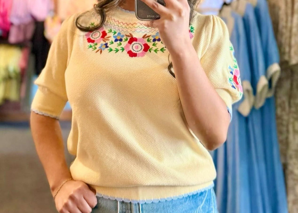 Betty Knit Floral Scalloped Top