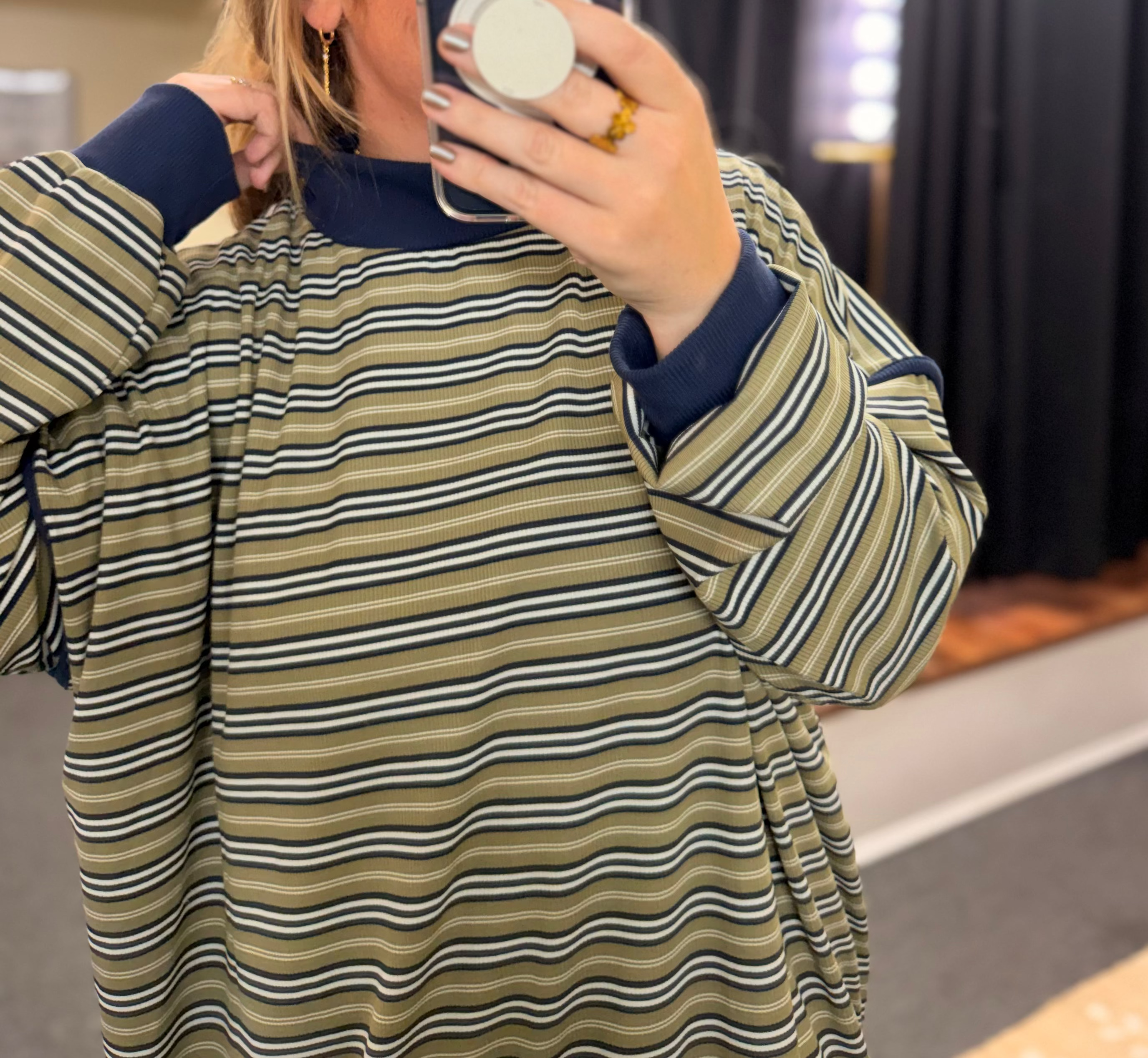Contrast Ribbed Mock Neck