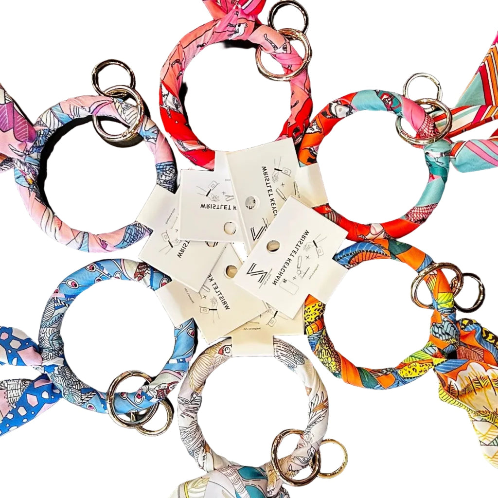 Scarf Keyring